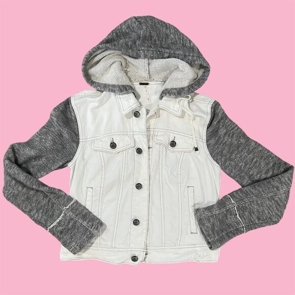 Free People Knit Hooded Denim Jean Jacket XS Deconstructed Distressed White Grey - Picture 1 of 6